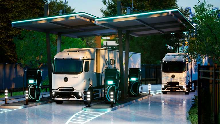 Mercedes-Benz Trucks battery electric truck eActros 600 charging station in VR